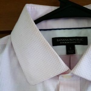 Non iron banana republic button down